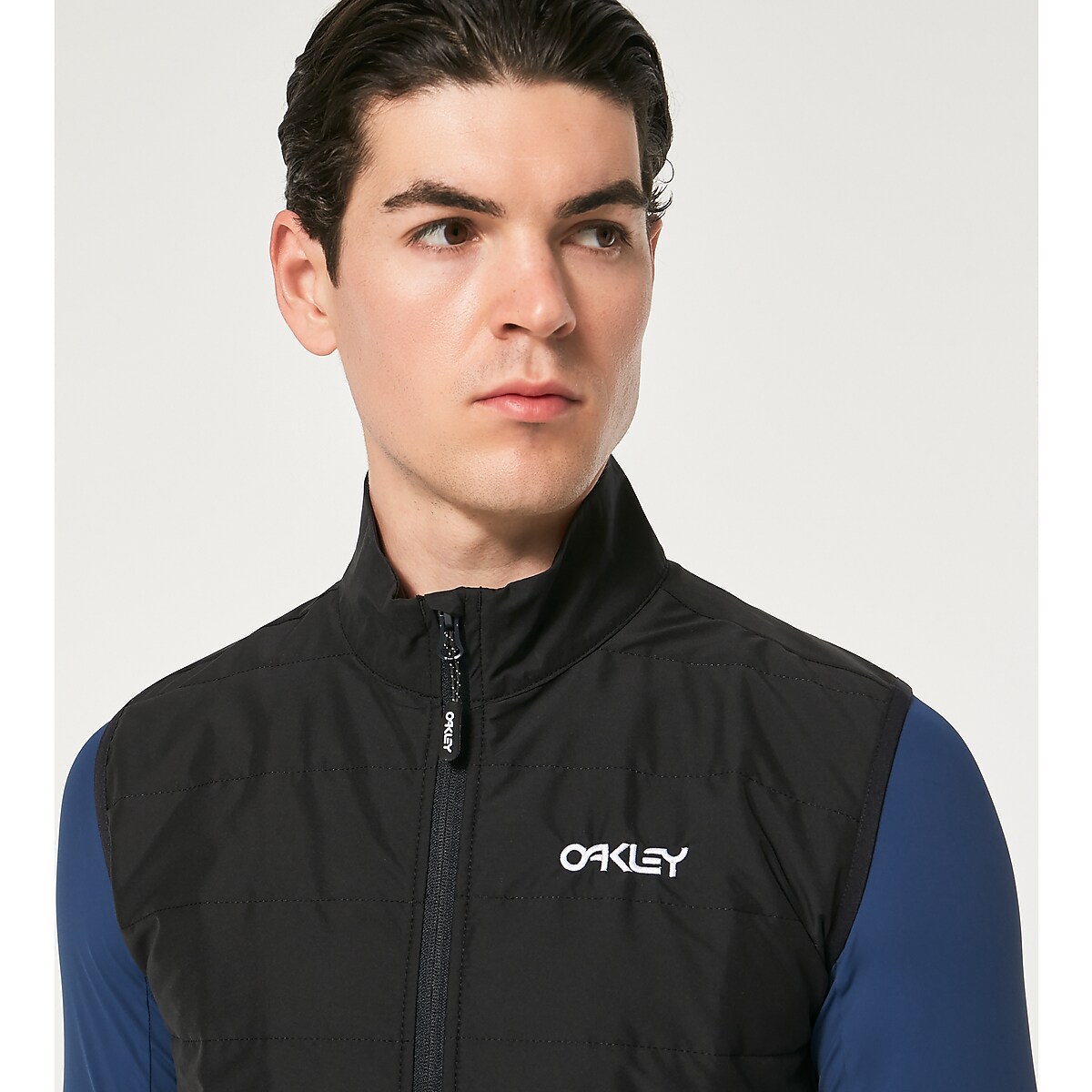 Oakley on sale puffer vest