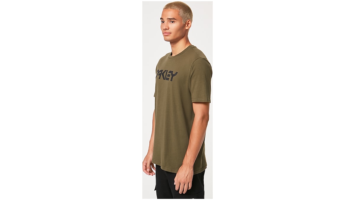 Oakley Mark II Tee 2.0 - New Dark Brush/Black | Oakley® US