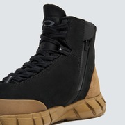 Coyote Mid Zip Boot - Blackout/Coyote