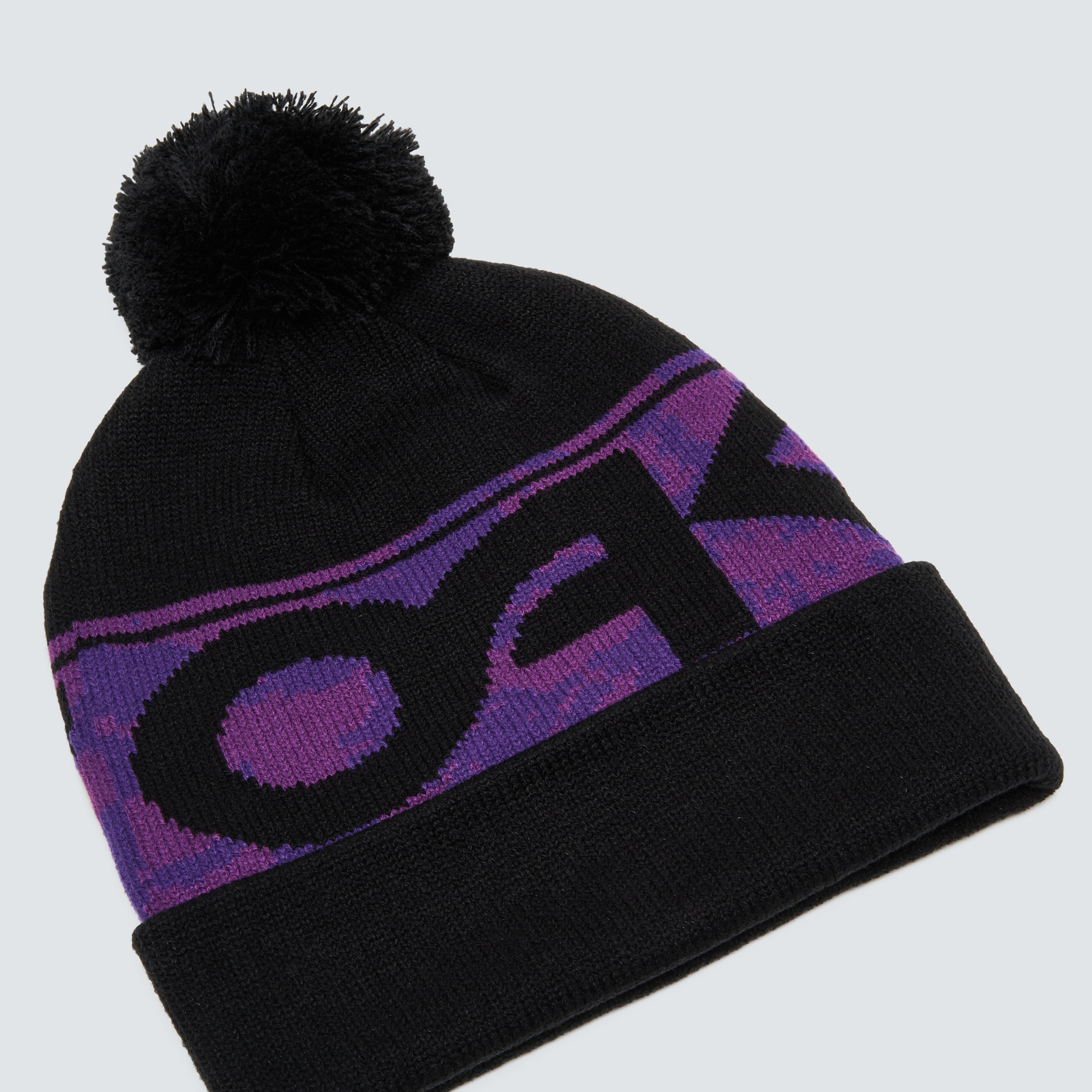 crochet hat with bernat blanket yarn