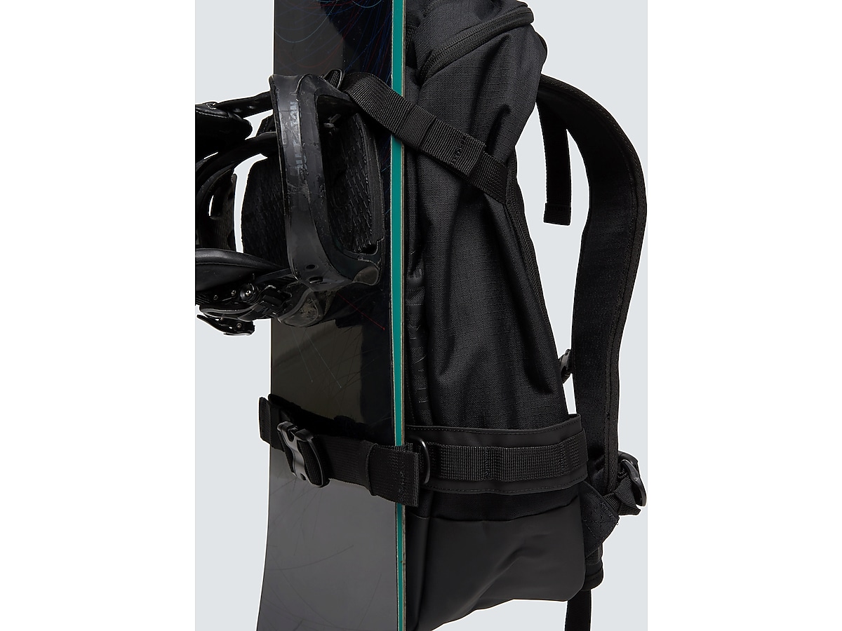 Oakley Peak Rc 25L Backpack - Blackout | Oakley® EU