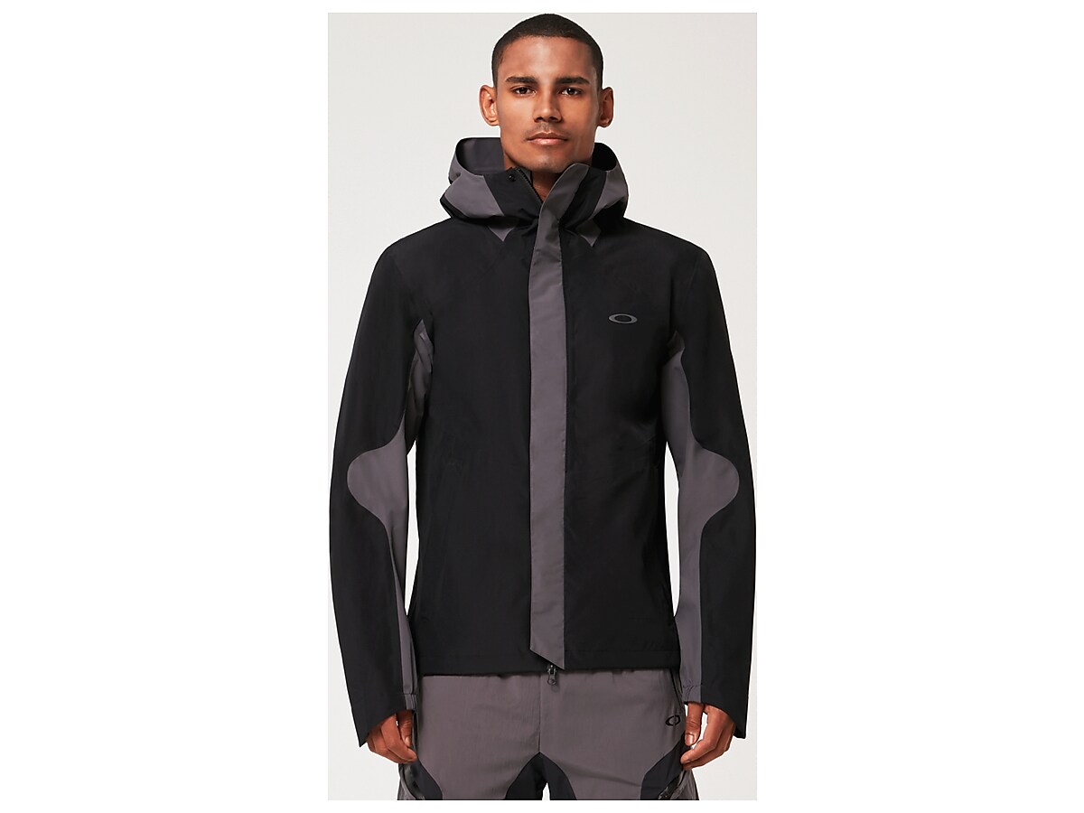 Oakley Latitude Shell Jacket - Blackout | Oakley® US