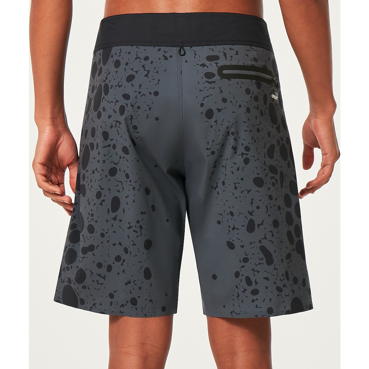 Oakley running sale shorts