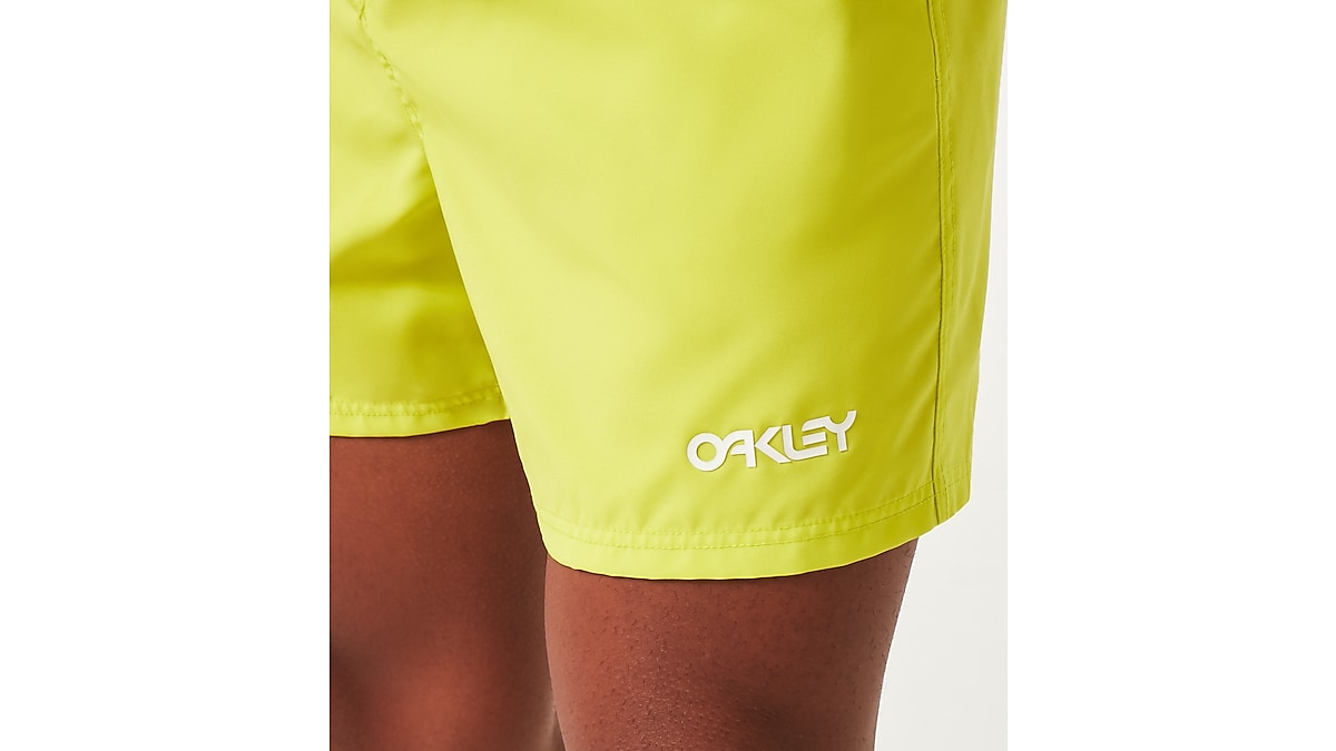 Oakley on sale volley shorts