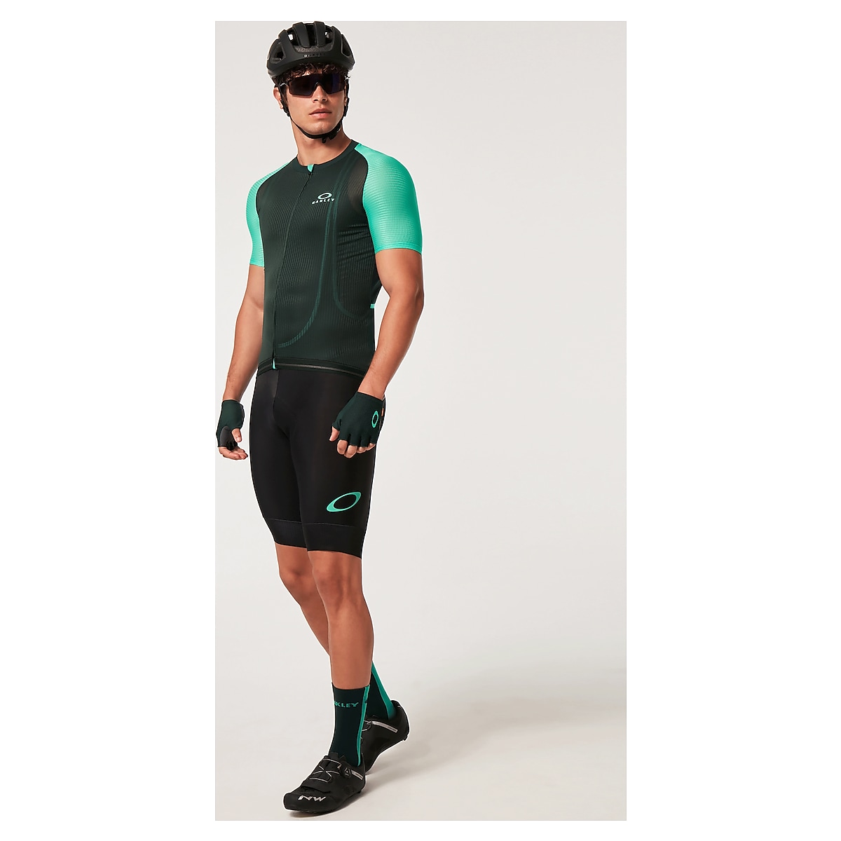 Oakley Endurance Ultra Lite Jersey - Hunter Green | Oakley® 日本