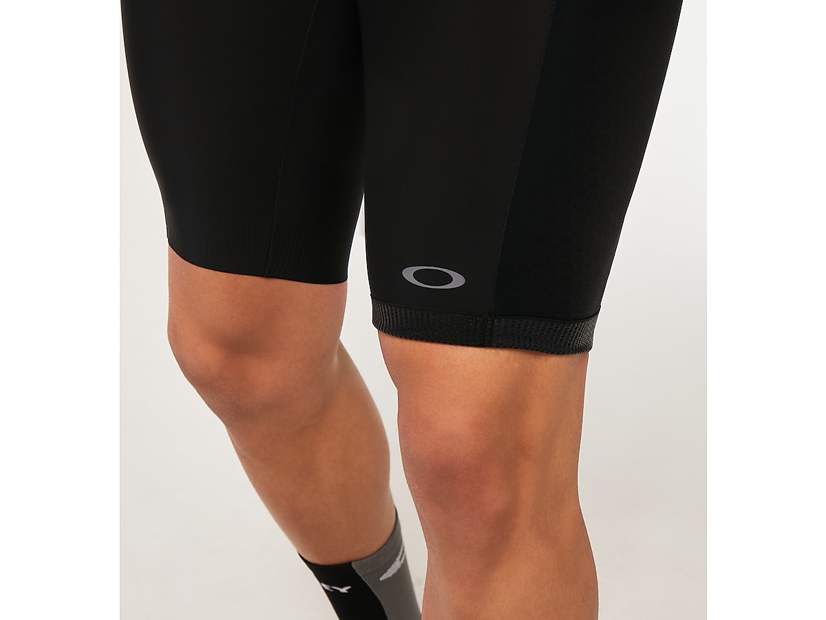 Oakley Endurance Ultra Bib - Blackout | Oakley® 日本 Oakley Endurance Ultra Bib - Blackout | Oakley® 日本