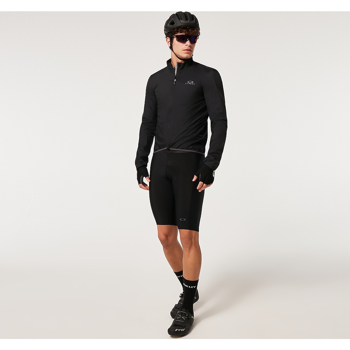 Oakley Endurance Shell Jacket - Blackout | Oakley® US