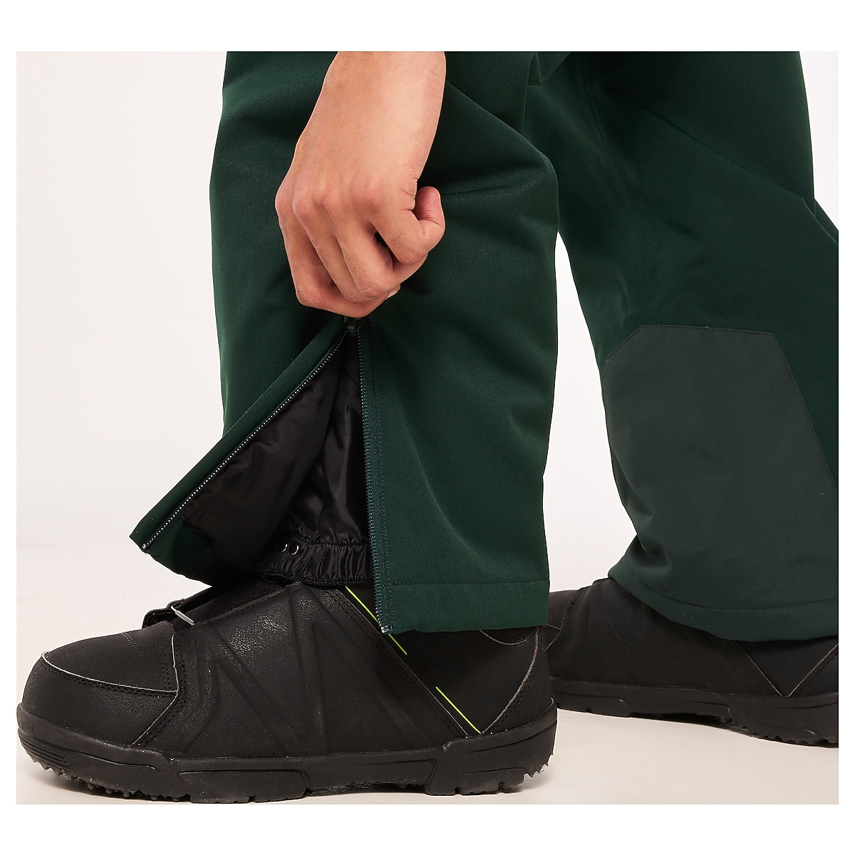 Oakley Best Cedar Rc Insulated Pant - Blackout | Oakley® PL