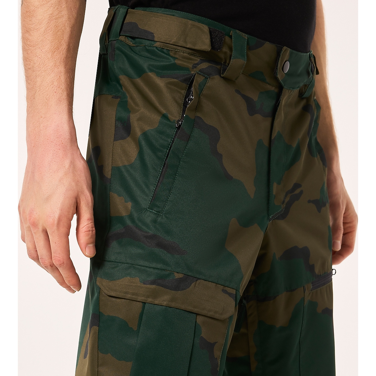 Oakley Divisional Cargo Shell Pant - Blackout | Oakley® PL