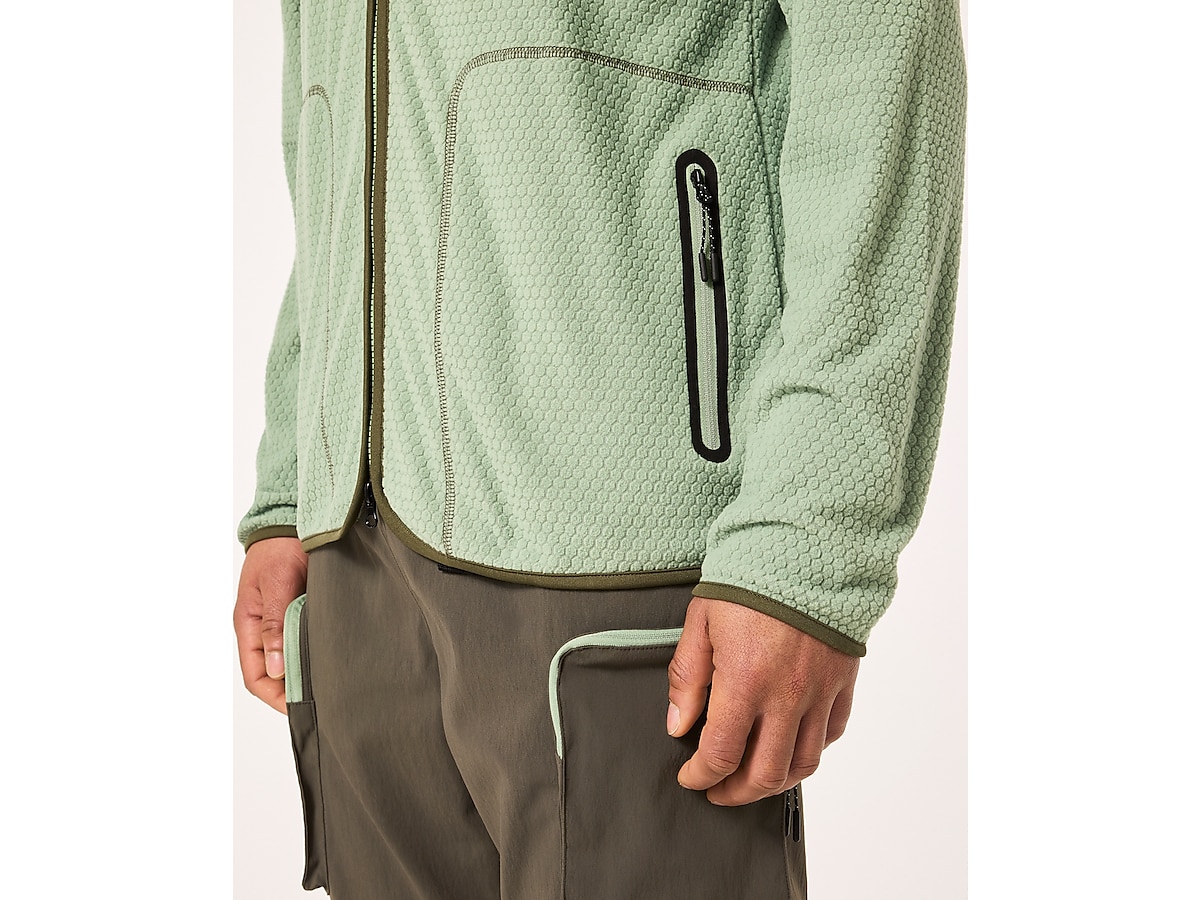 Oakley Latitude Fleece Hoodie - New Jade | Oakley® US