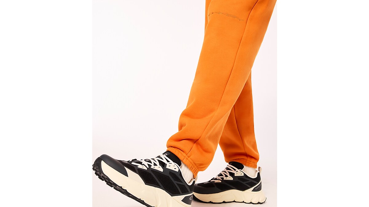 Oakley Soho Sweatpant 3.0 - Burnt Orange | Oakley® 日本