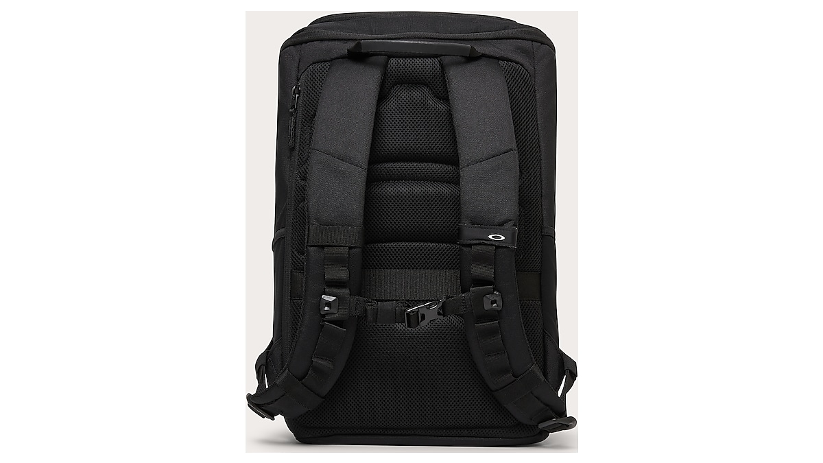 Oakley Urban Path Rc 25L Backpack - Blackout | Oakley® US