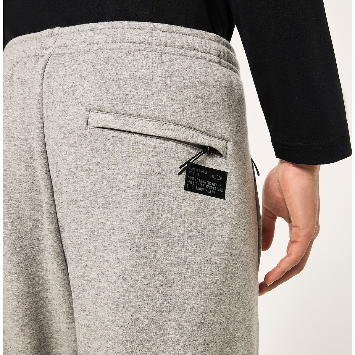 Oakley Fgl Slick Fleece Pants 1.0 - New Athletic Grey | Oakley® 日本