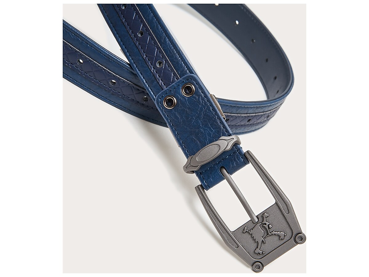 【新品正規品】 オークリー スカルベルト SKULL BELT Oakley Skull Belt 16.1 - Blackout | Oakley® 日本