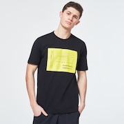 Oakley® Definition Golf Short Sleeve Tee Oakley® Definition Golf Short Sleeve Tee