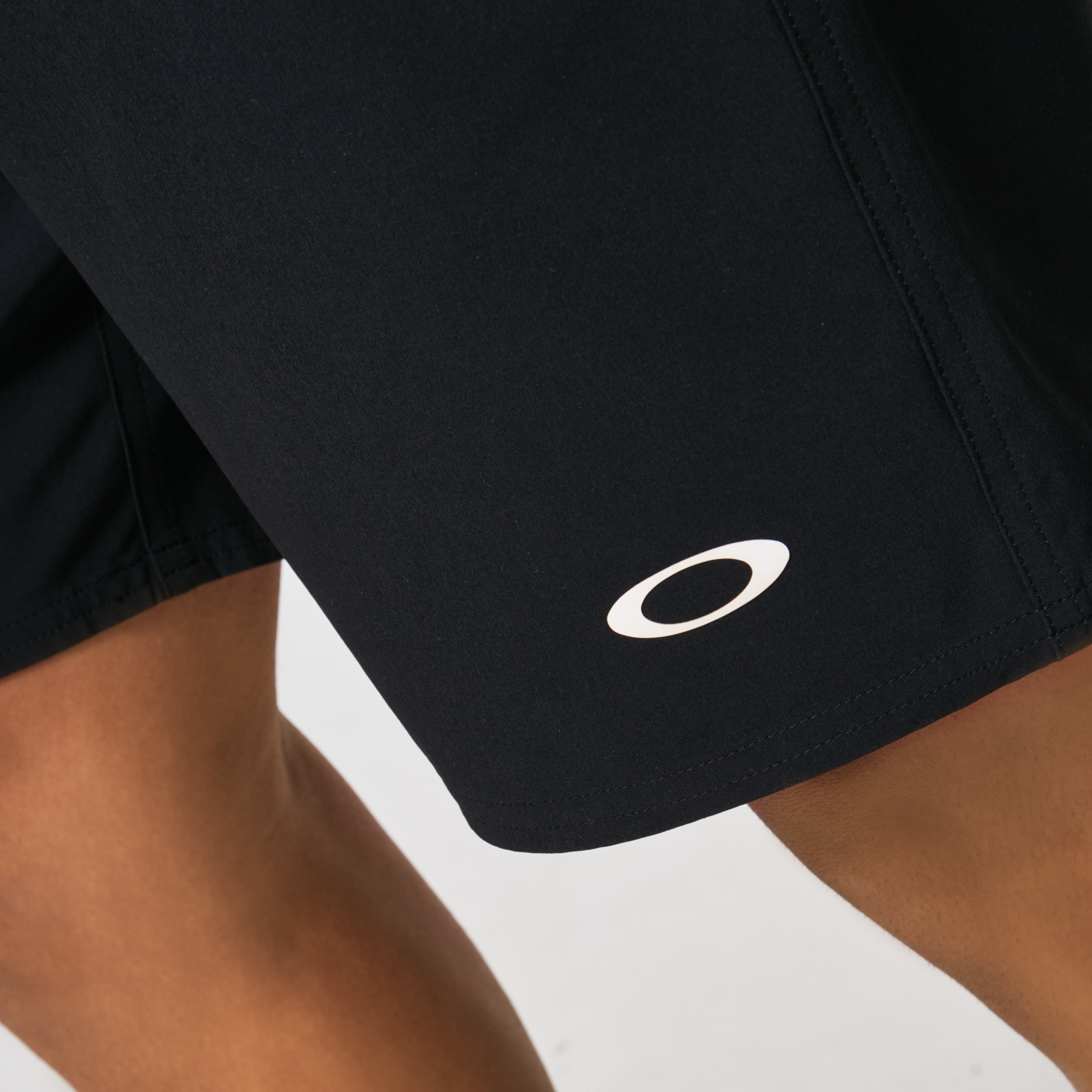 oakley ace volley 18 shorts
