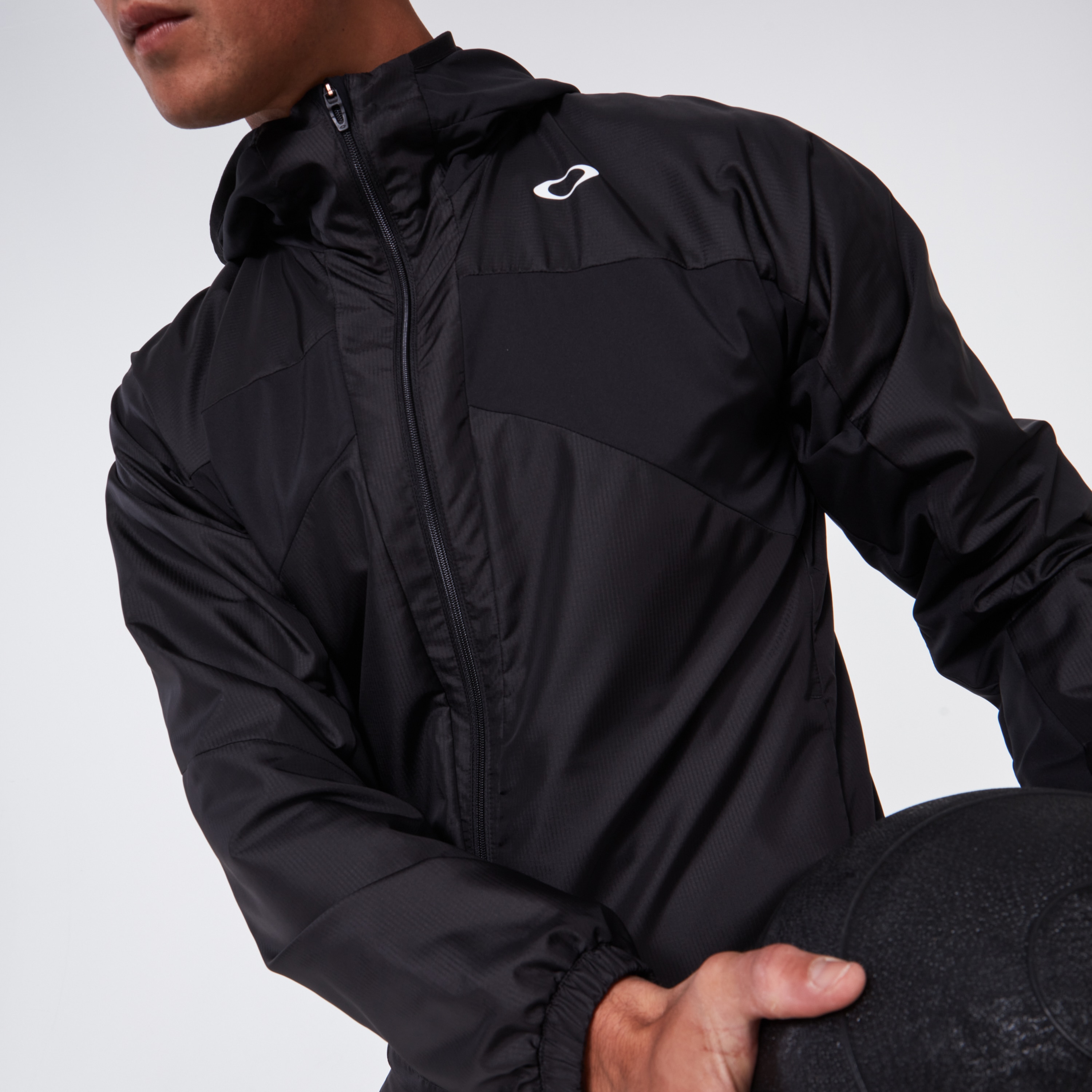 Oakley Enhance Wind Mesh Jacket 10.7 - Blackout | Oakley JP Store