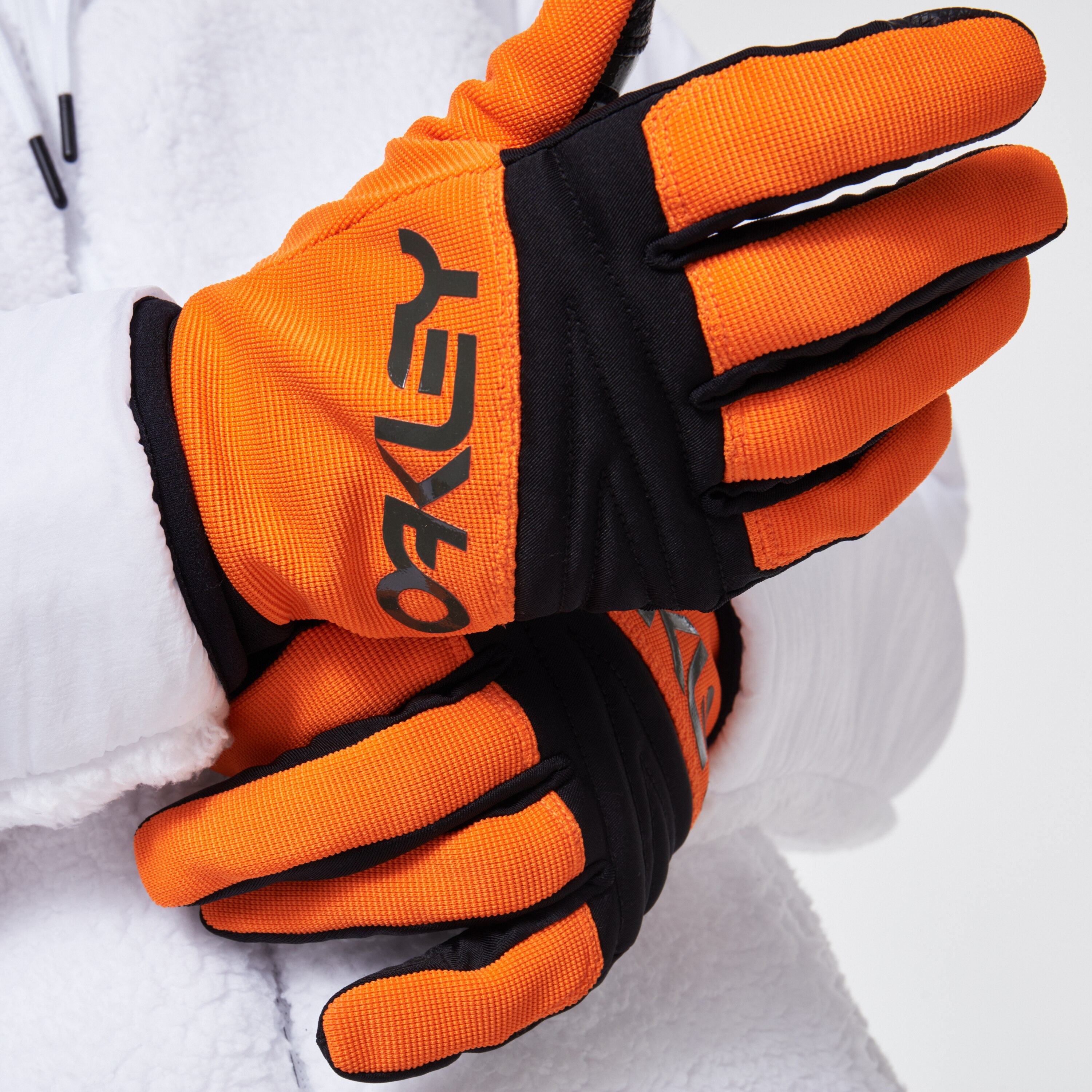 Femme Accessoires Gants Factory Park Glove Oakley en coloris Orange 
