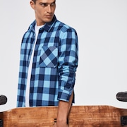 Essential Plus LT Flannel LS Essential Plus LT Flannel LS