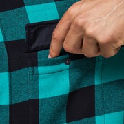 Podium Long Sleeve Flannel - Ocean Green