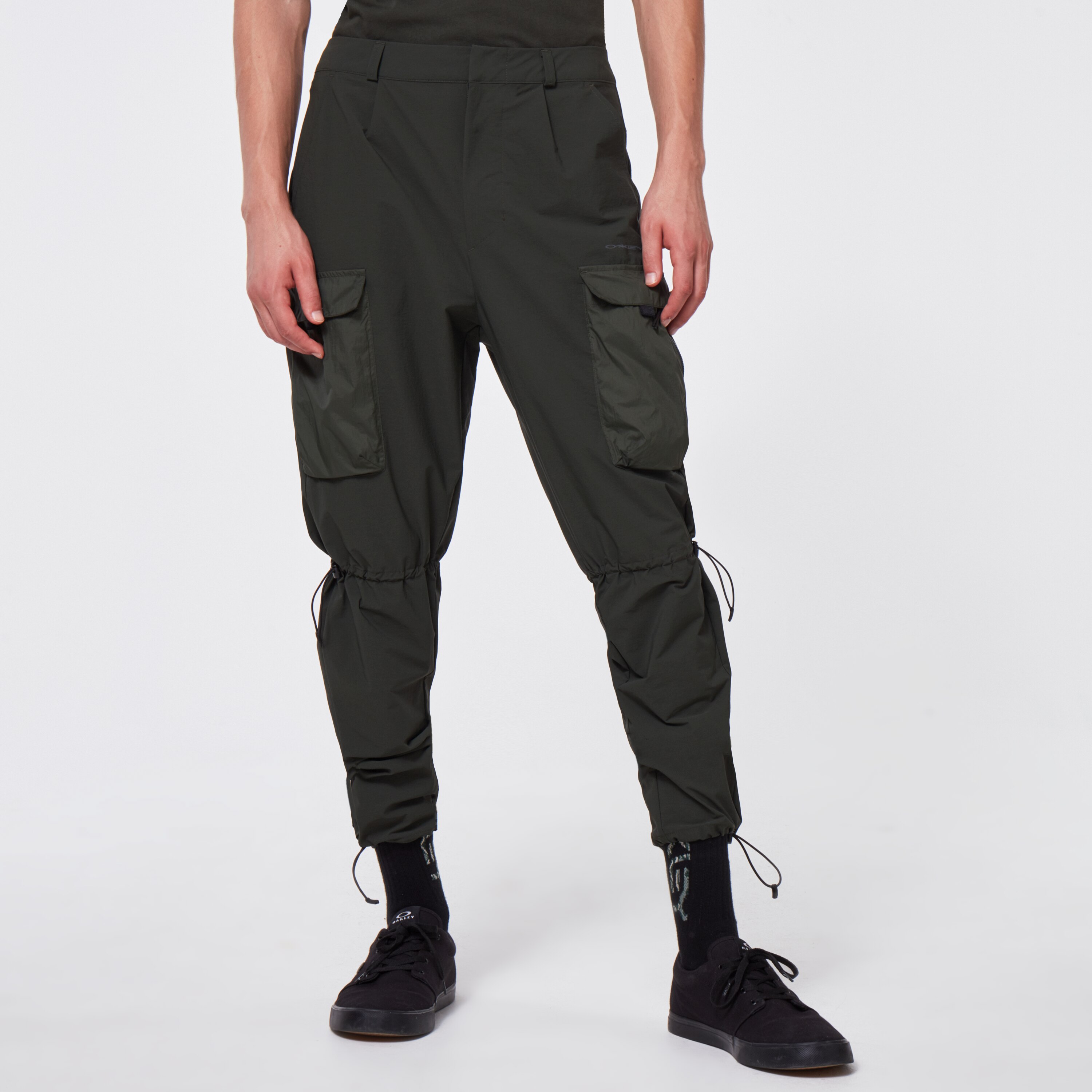 define cargo pants