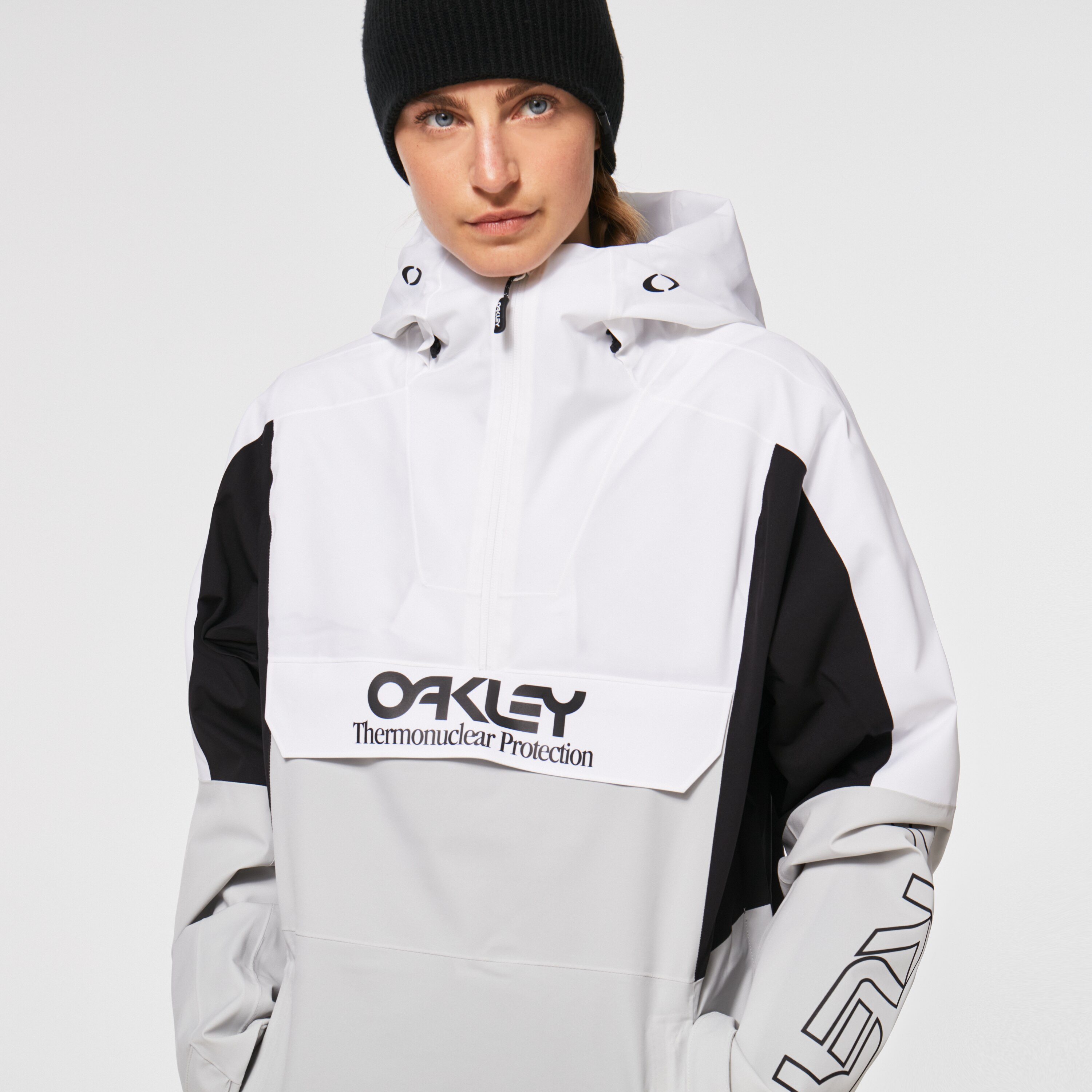 oakley tnp insulated anorak