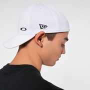 Tinfoil Cap 2.0 - White