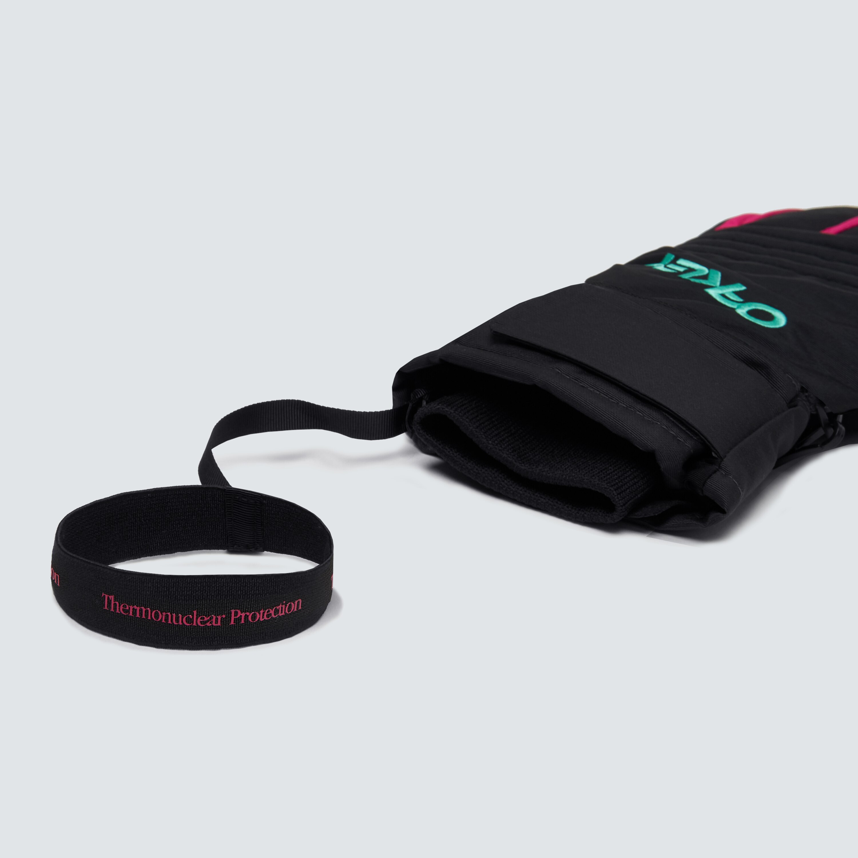 oakley tnp snow glove