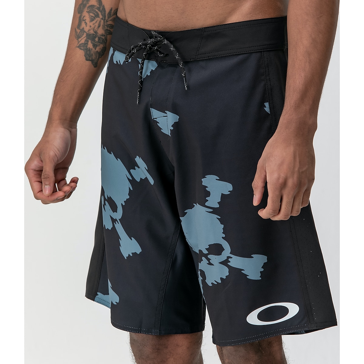 Oakley blade best sale razor pro boardshorts