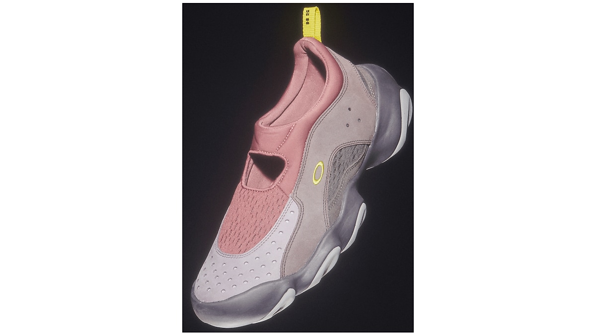 美品 OAKLEY FACTORY TEAM SANDAL - ROSE Oakley Factory Team Flesh Sandal (Multi) BDF23S02003572RD14