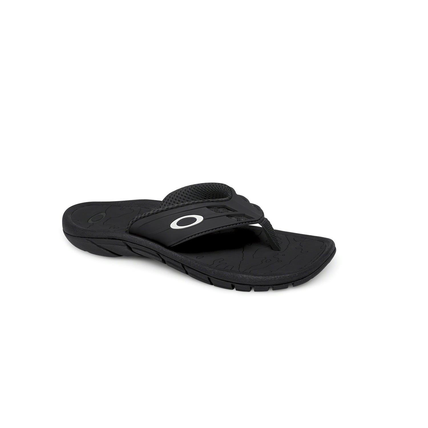 white oakley flip flops