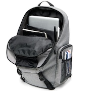 Oakley Blade™ WetDry 30 Backpack Heather Gray 92877 203 Oakley Blade™ WetDry 30 Backpack Heather Gray 92877 203