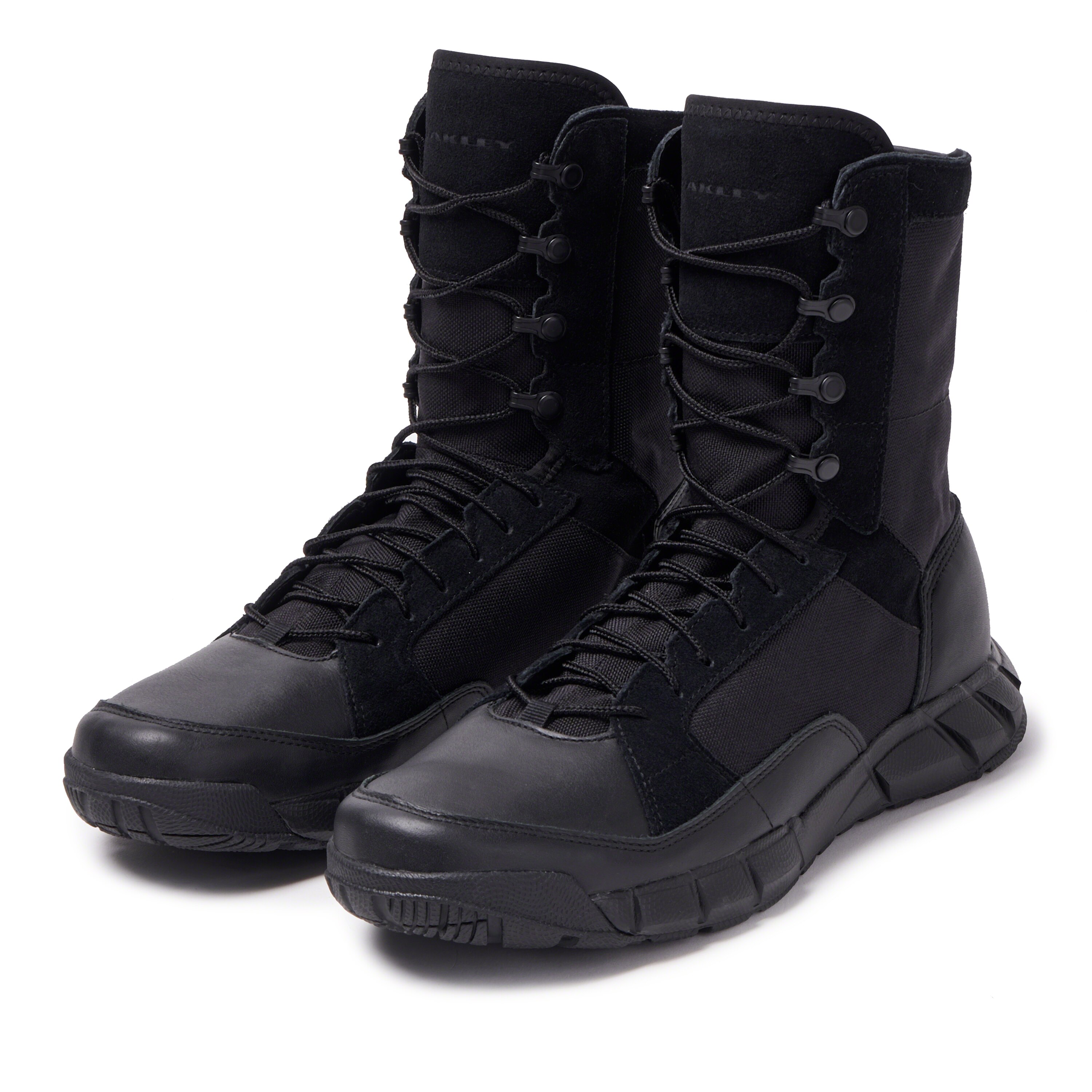 oakley light patrol boots