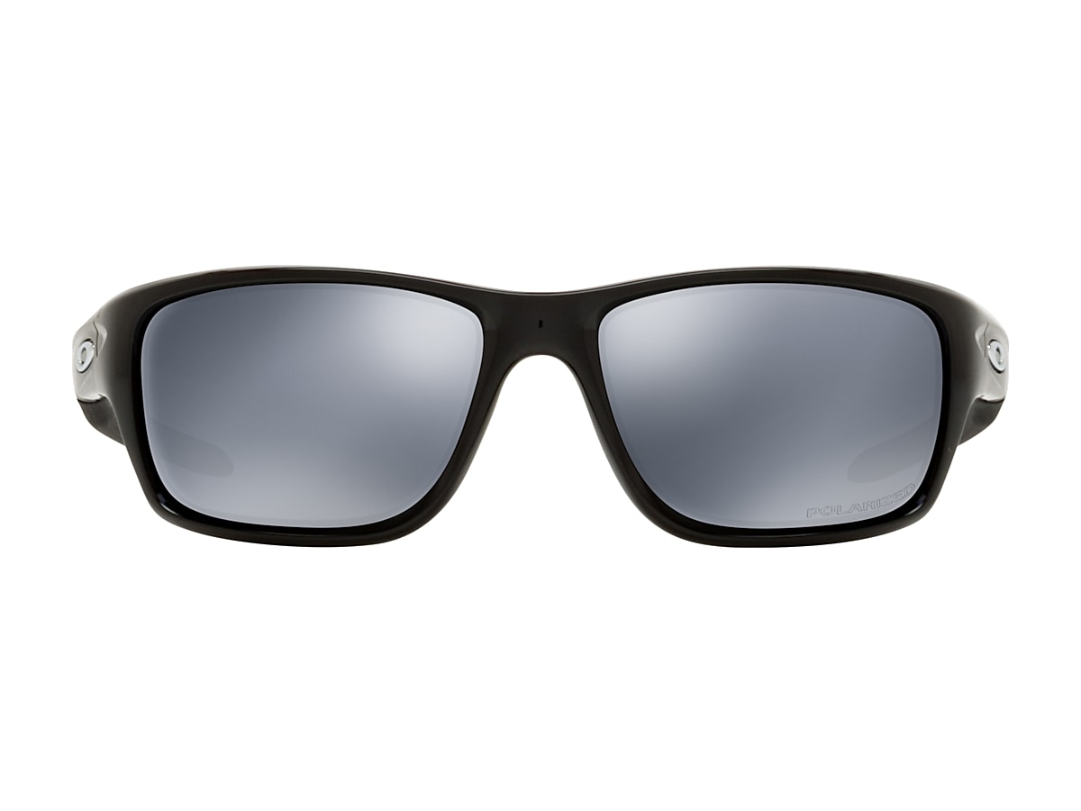 Canteen Black Iridium Polarized Lenses, Polished Black Frame Sunglasses |  Oakley® US