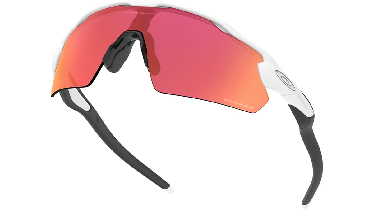 Radar® EV Pitch® Prizm Field Polished Black アイウェア | Oakley® 日本