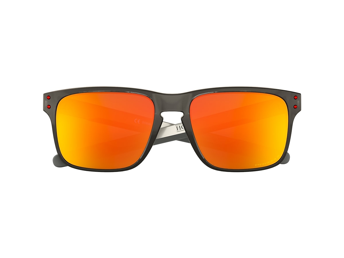 Holbrook™ Mix Prizm Ruby Polarized Lenses, Grey Smoke Frame Sunglasses |  Oakley® GB