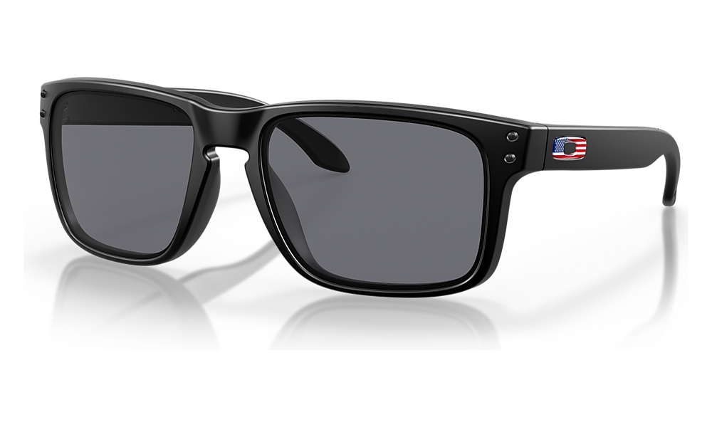 oakley holbrook flag