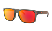 Holbrook™ Warning Camo Collection Holbrook™ Warning Camo Collection