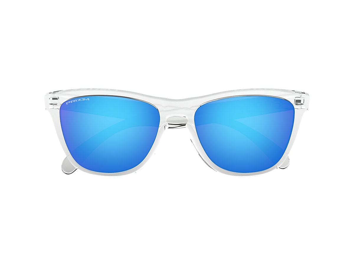 White oakleys shop with blue lenses