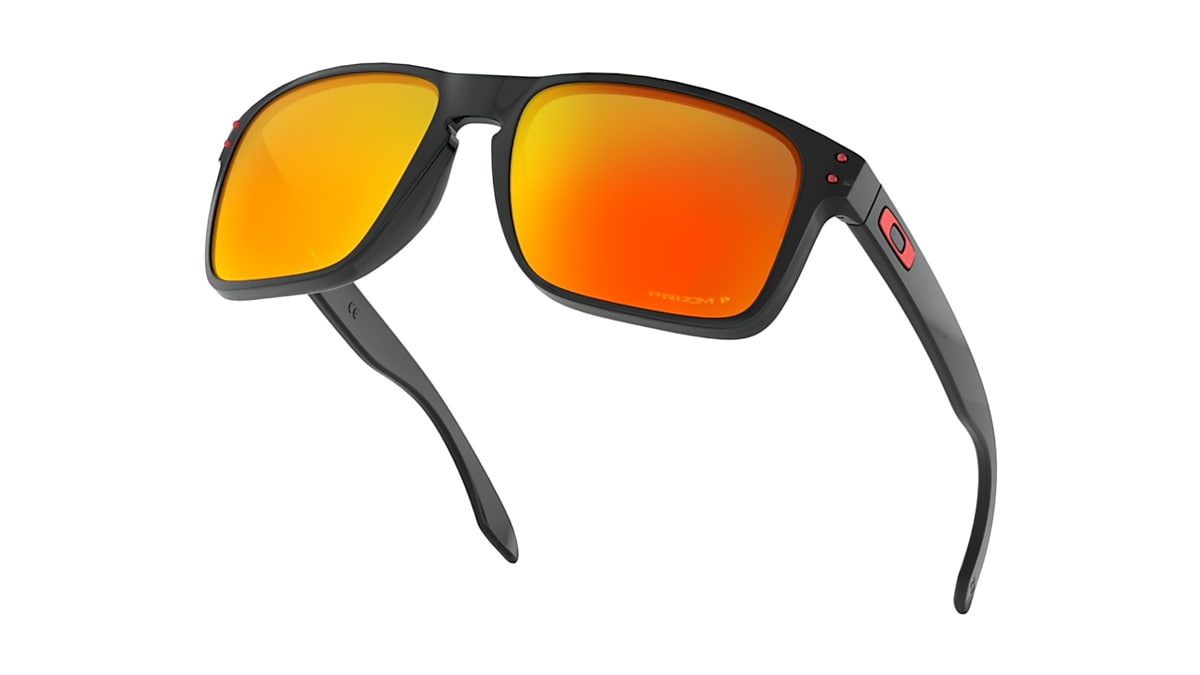  Oakley Prizm Deep H2O Polarized (Matte Black) with Oakley  Carbonfiber Ellipse O Case Sunglasses : Sports & Outdoors