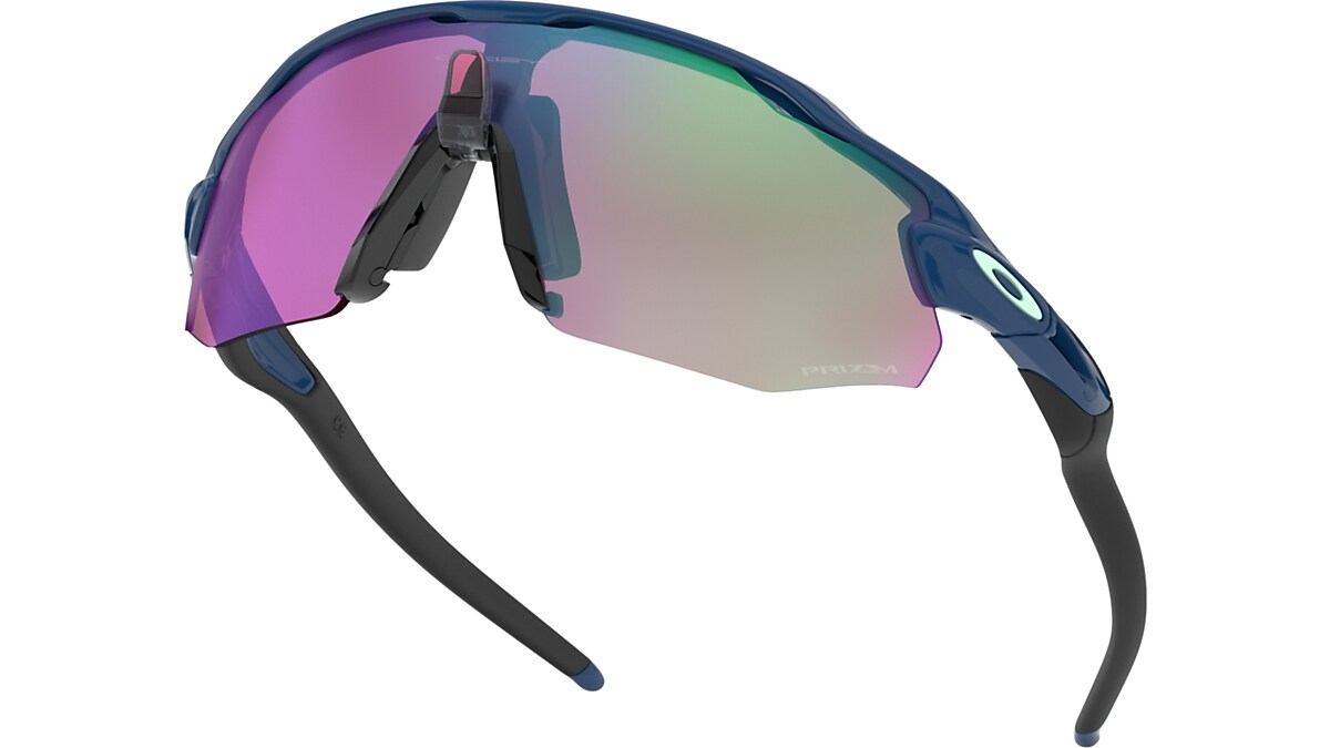 Oakley advancer 2024