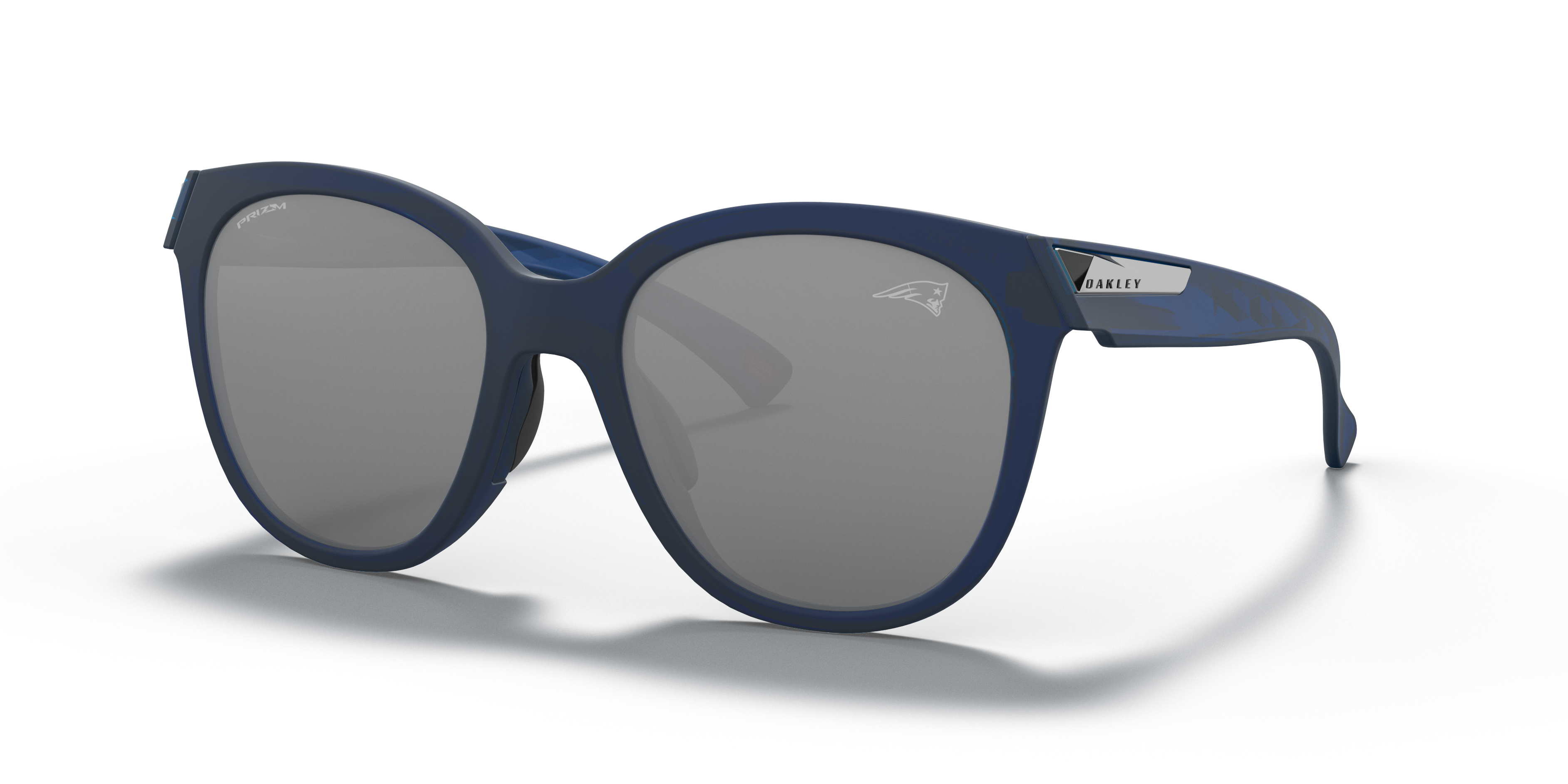 Shop Oakley New England Patriots Low Key Sunglasses In Blue