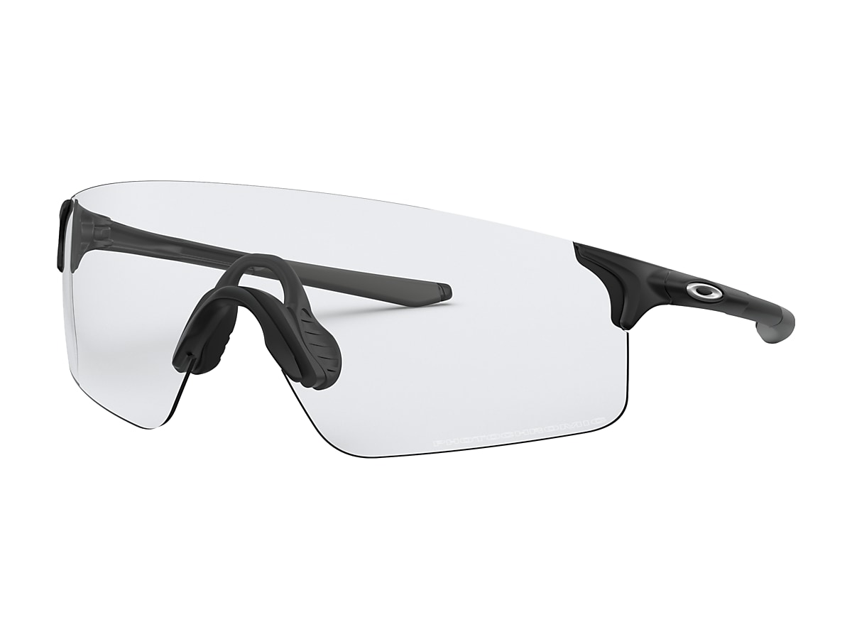 EVZero™ Blades Clear to Black Iridium Photochromic Lenses, Matte Black  Frame Sunglasses | Oakley® PL