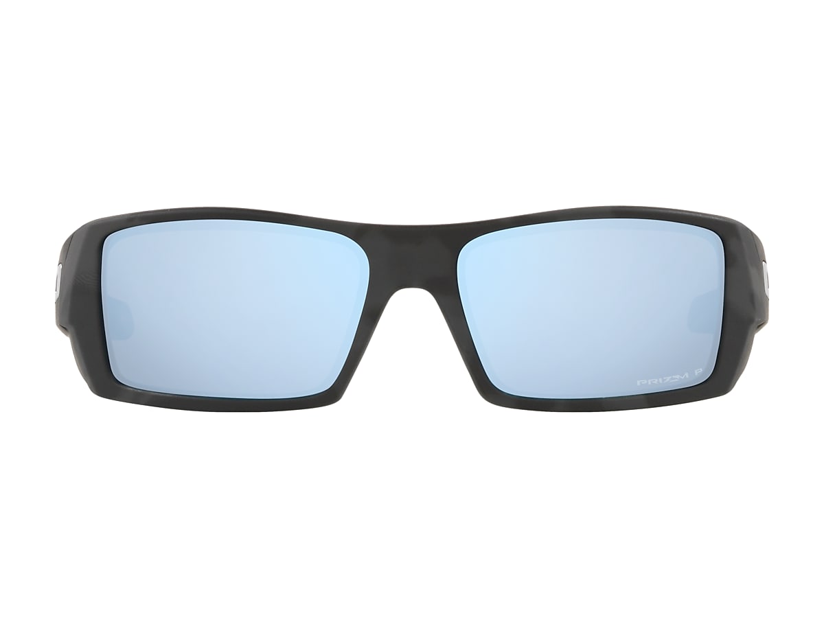 Gascan® Prizm Deep Water Polarized Lenses, Matte Black Camo Frame Sunglasses  | Oakley® AU
