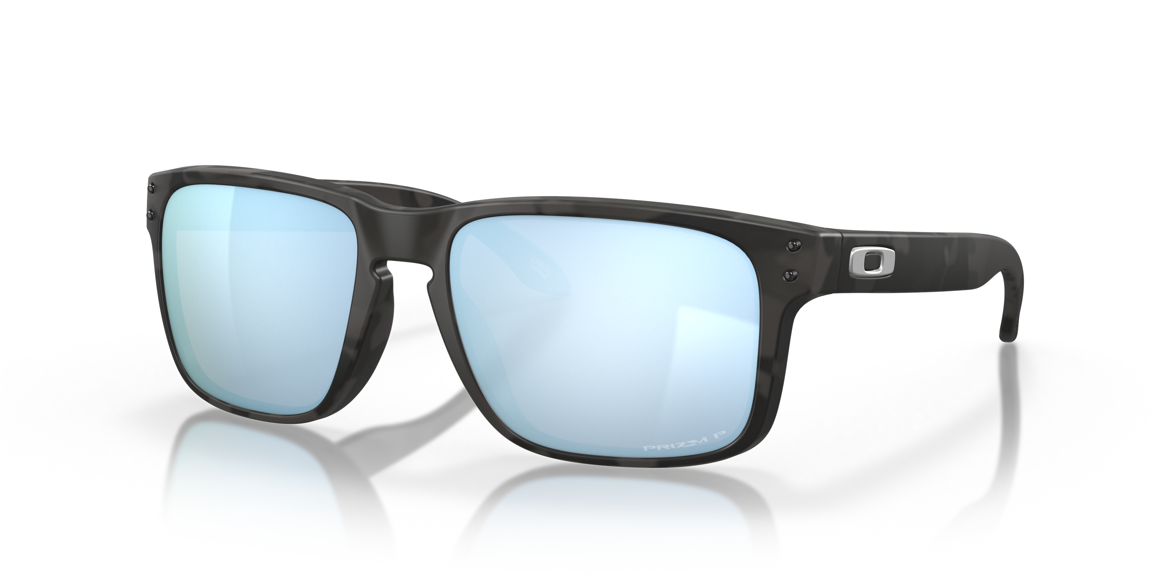 oakley men's oo9102 holbrook