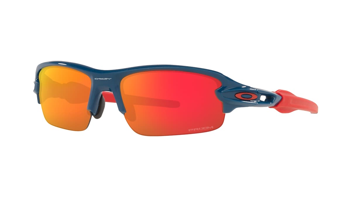 Flak® XXS (Youth Fit) Prizm Grey Lenses, Polished Black Flak® XXS (Youth Fit) Prizm Grey Lenses, Polished Black