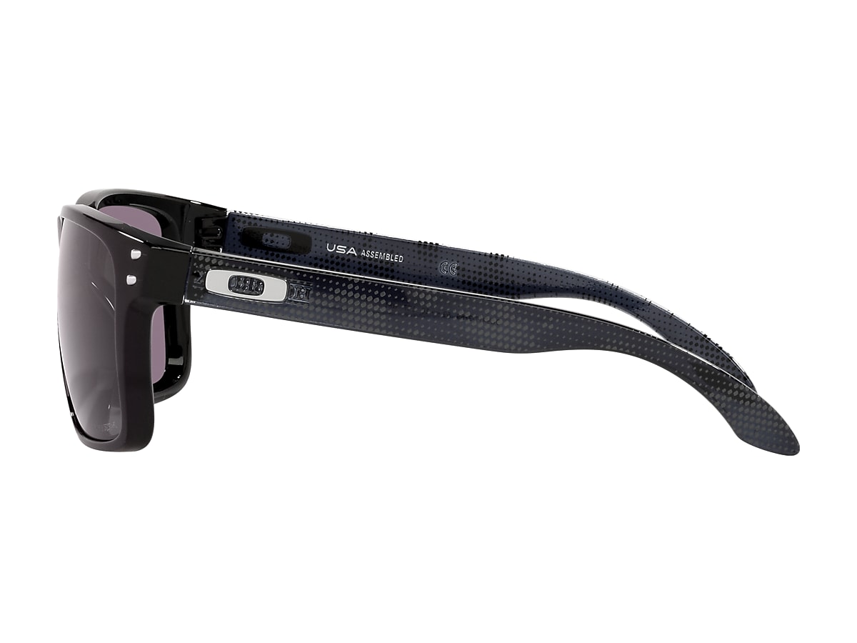 Holbrook™ XL High Resolution Collection Prizm Grey Lenses, Polished Black  Frame Sunglasses | Oakley® US