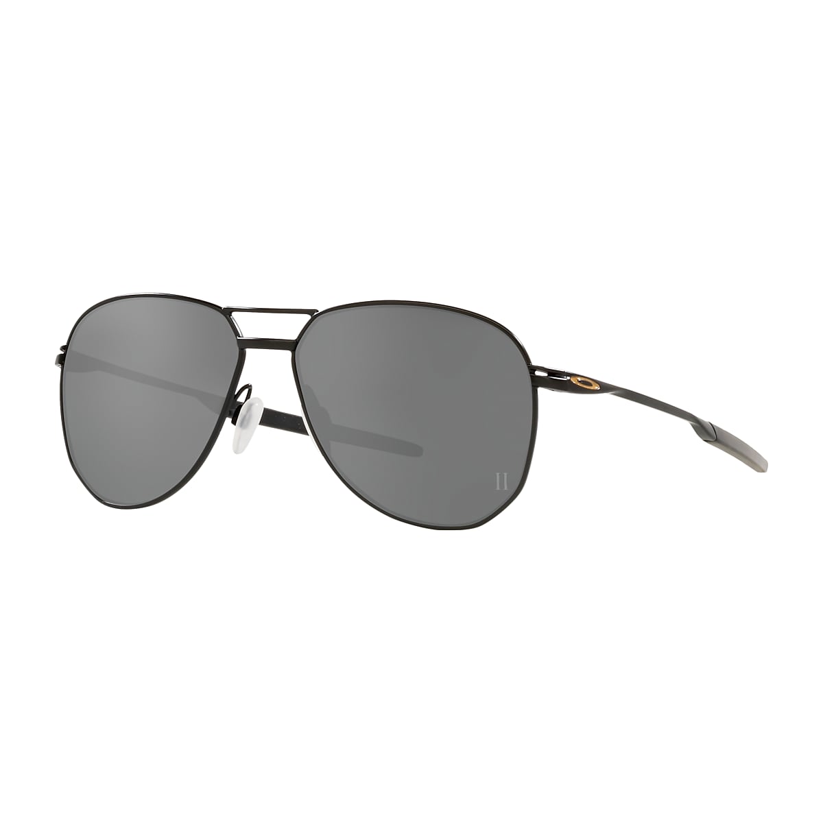 Oakley launches Patrick Mahomes signature series sunglasses