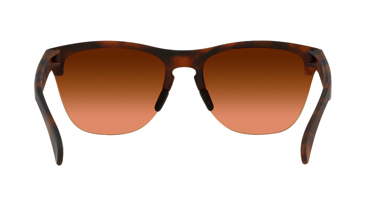 Prizm Brown Lenses, US Oakley® Brown Gradient Lite Frame Matte Sunglasses Frogskins™ Tortoise |