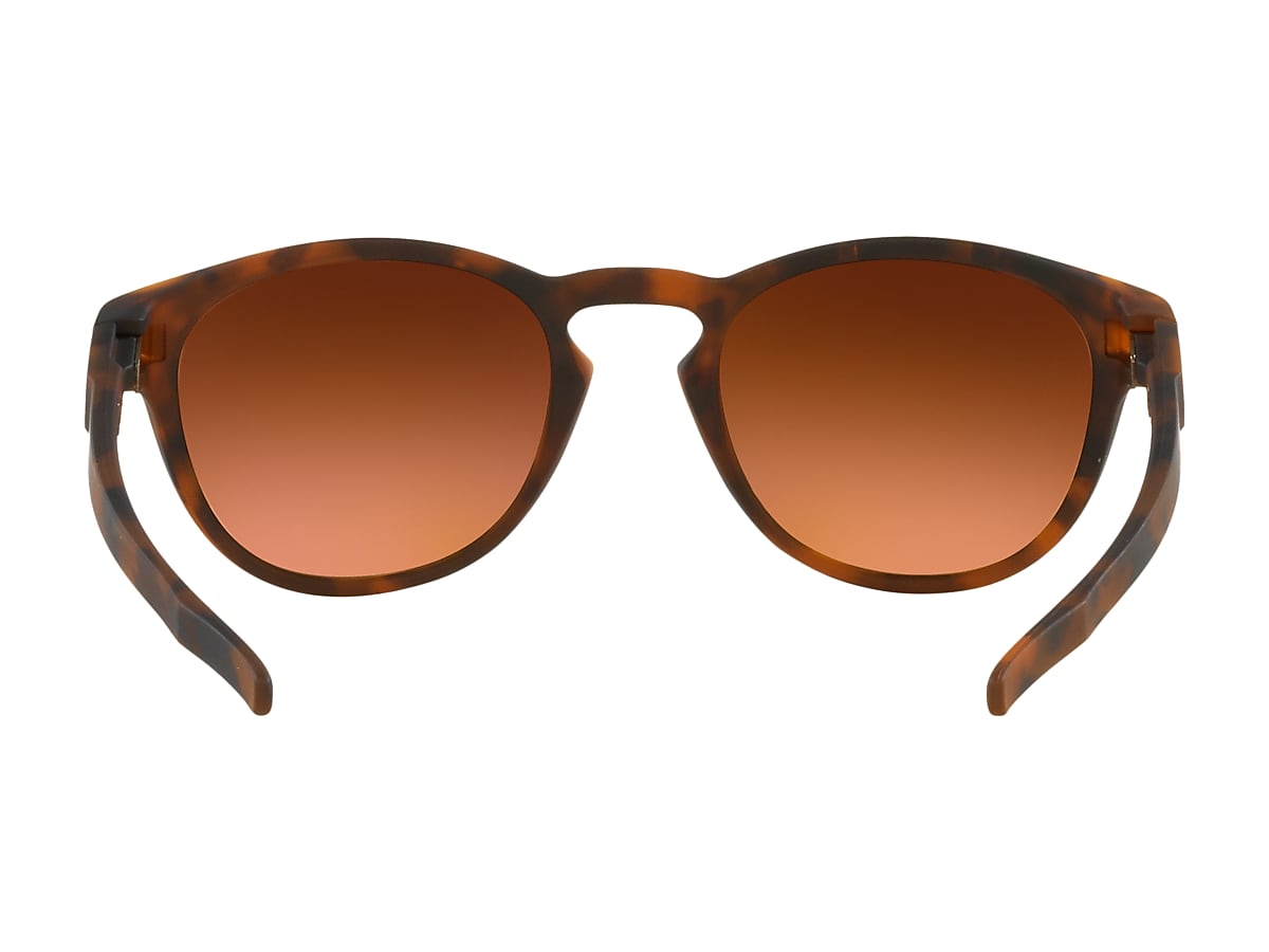 Sunglasses Brown Tortoise Frame Oakley® US | Latch™ Gradient Matte Prizm Brown Lenses,